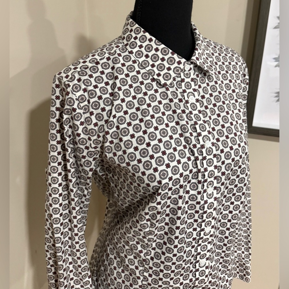 Talbots Geometric Print Wrinkle Resistant Button Down Shirt - Picture 2 of 8